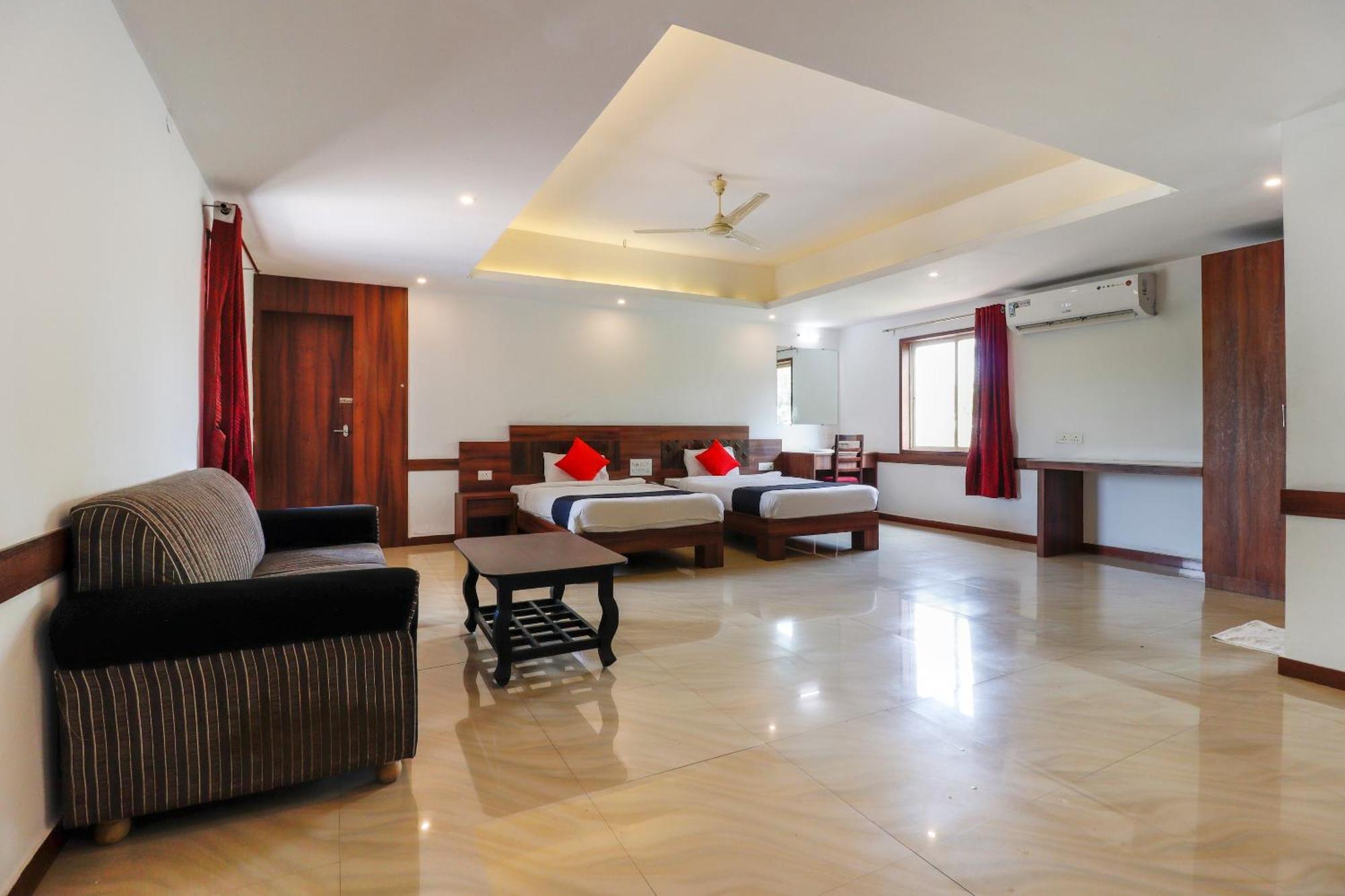 Hotel Capital O Sai Arya Residency Mangaluru Exterior foto