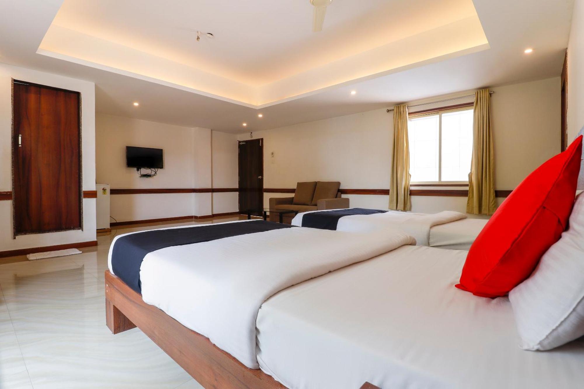 Hotel Capital O Sai Arya Residency Mangaluru Exterior foto