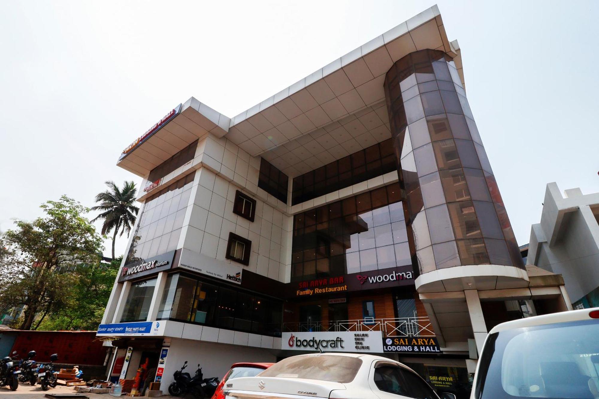 Hotel Capital O Sai Arya Residency Mangaluru Exterior foto