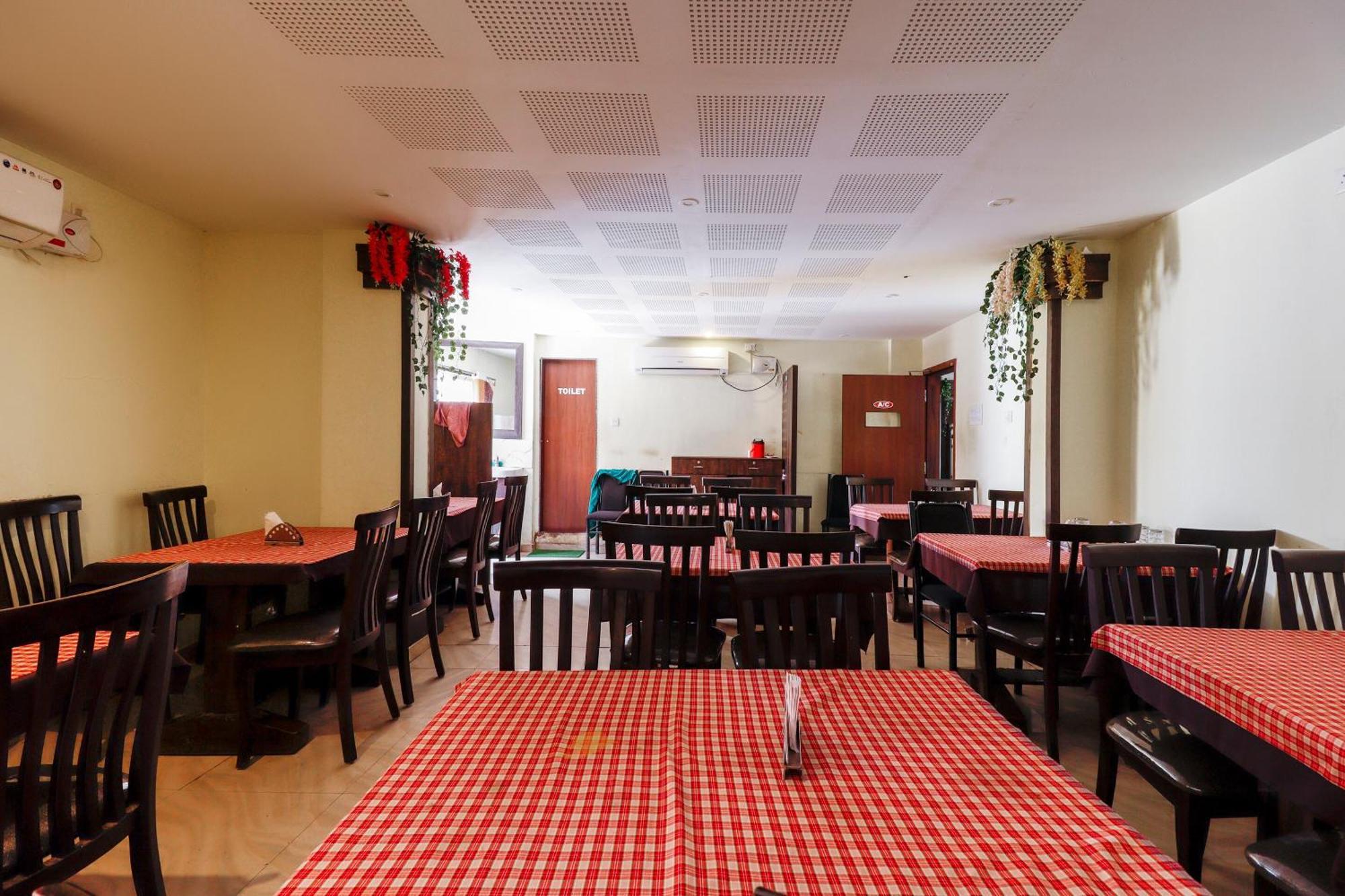 Hotel Capital O Sai Arya Residency Mangaluru Exterior foto
