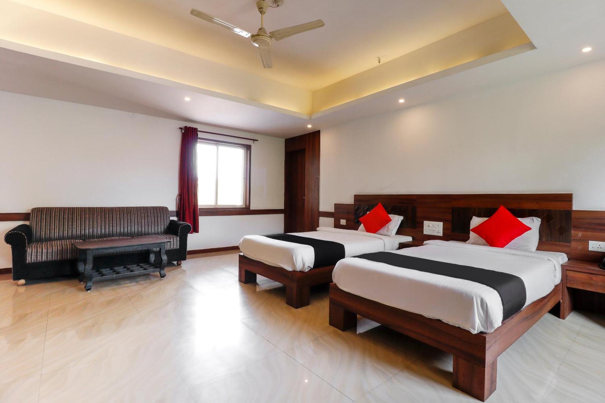 Hotel Capital O Sai Arya Residency Mangaluru Exterior foto
